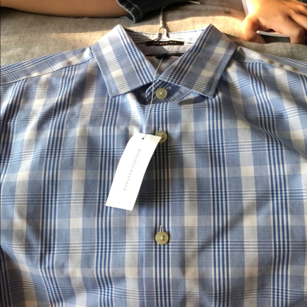 Men’s button down - Picture 2 of 5